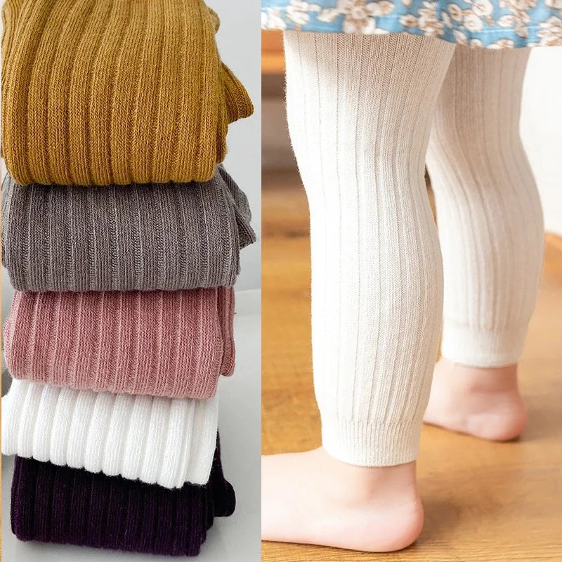 Des collants, Leggings confortable en coton solides adaptés aux bébés garçons et filles âgés de 0 à 3 ans.