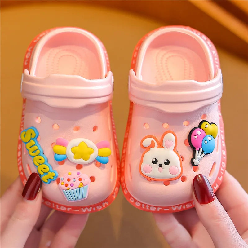 Sandales d’intérieur cute pour filles et garçons, Semelle souple antidérapante et léger.