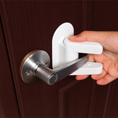 Bloque porte pour bebe