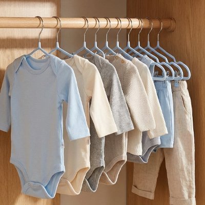 Cintre bébé​​ 