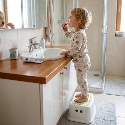 Marche pied enfant 